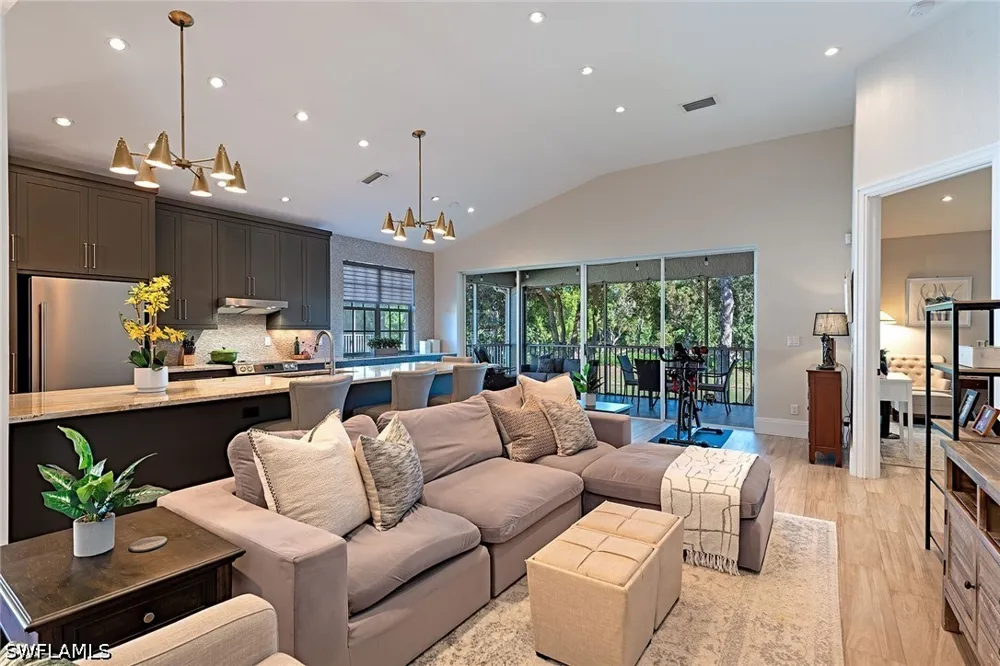 Wild Forest Court #201 Naples, FL 34109