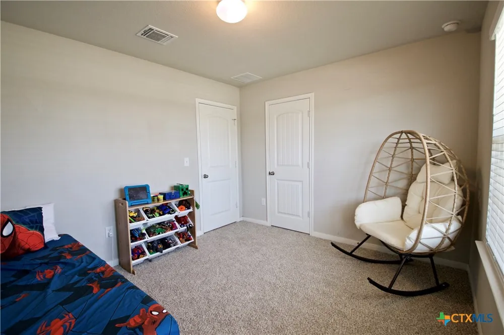 105 Harlan Drive Hutto, TX 78634
