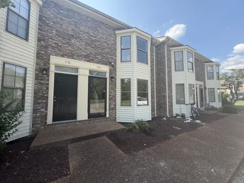 578 Thomas Jefferson Cir
