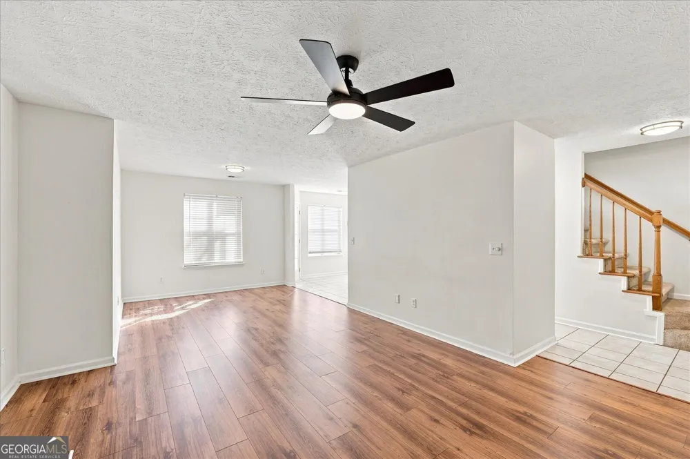2928 Noah DR Acworth, GA 30101