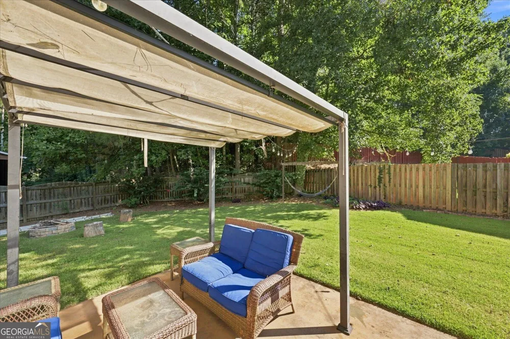 2928 Noah DR Acworth, GA 30101