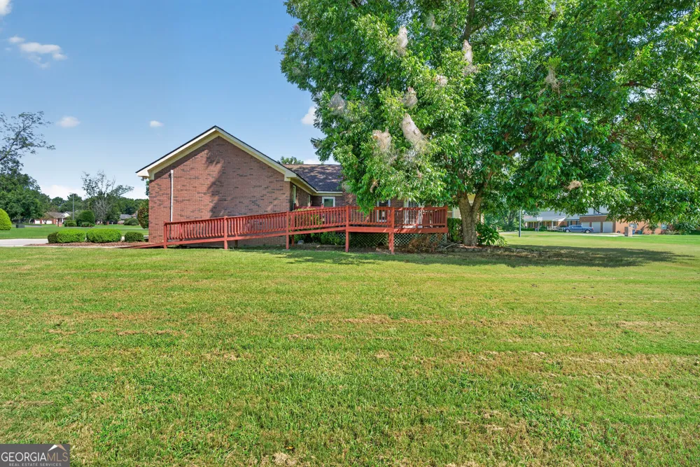 143 Hudson WAY Macon, GA 31216