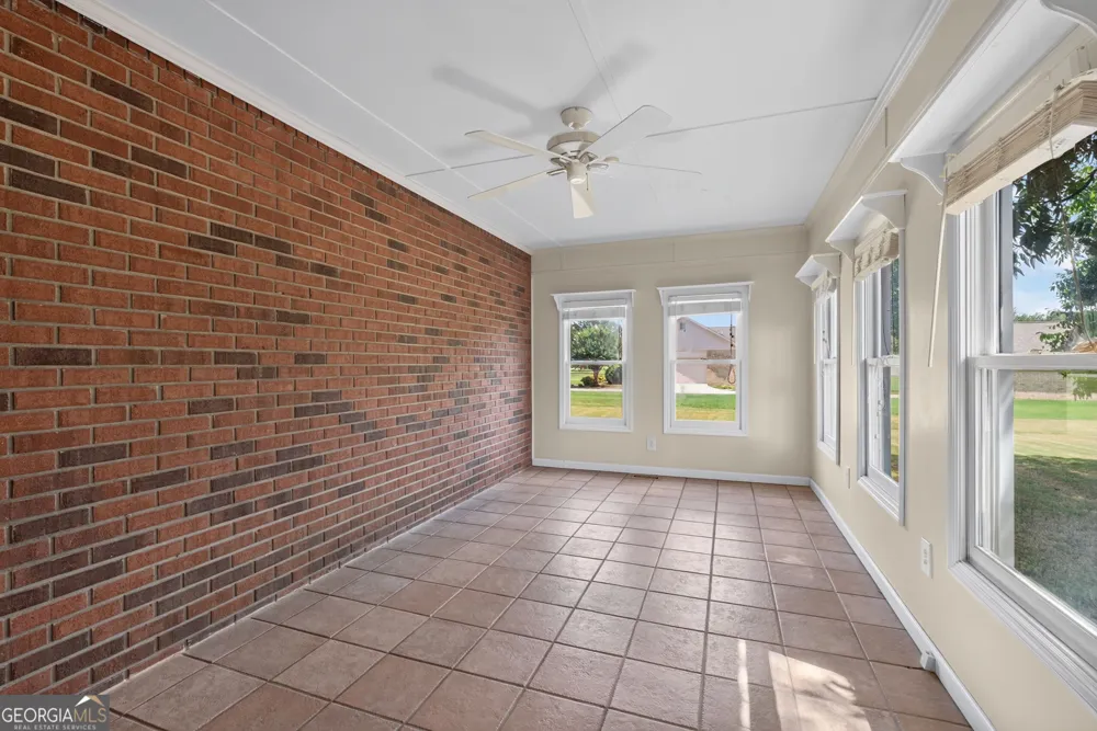143 Hudson WAY Macon, GA 31216