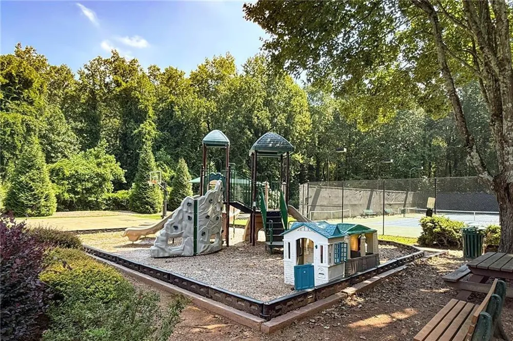 1746 Millhouse Run Marietta, GA 30066