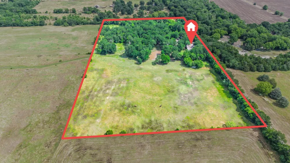 7478 County Road 1020 Wolfe City, TX 75496