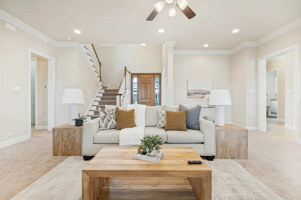 10918 Beauty Lane Dallas, TX 75229