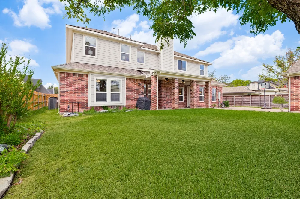 10918 Beauty Lane Dallas, TX 75229