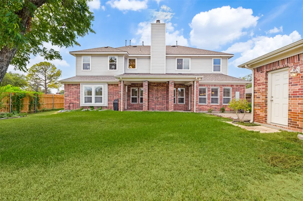 10918 Beauty Lane Dallas, TX 75229