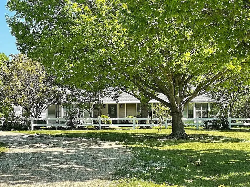 11217 Foutch Road Pilot Point, TX 76258