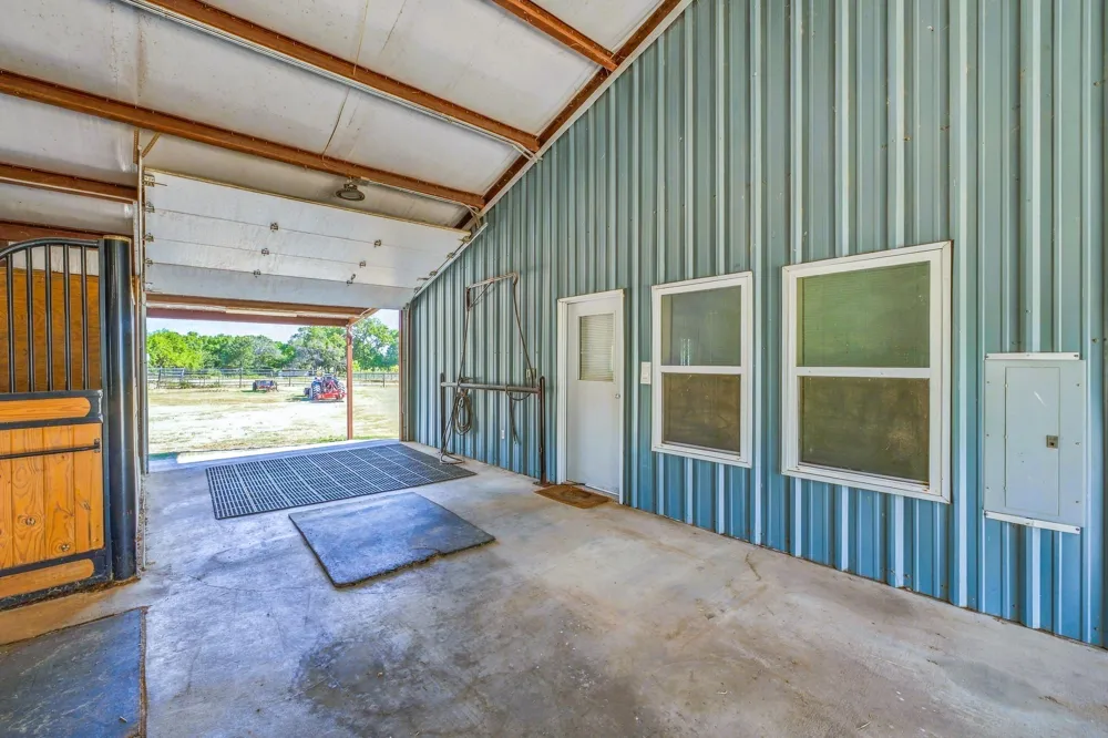 11217 Foutch Road Pilot Point, TX 76258