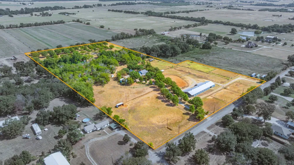 11217 Foutch Road Pilot Point, TX 76258