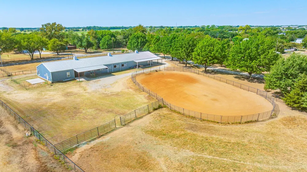 11217 Foutch Road Pilot Point, TX 76258
