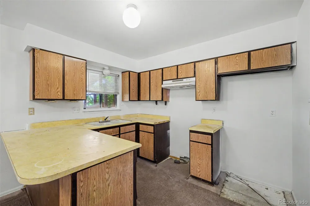 3568 S Ouray Circle Aurora, CO 80013