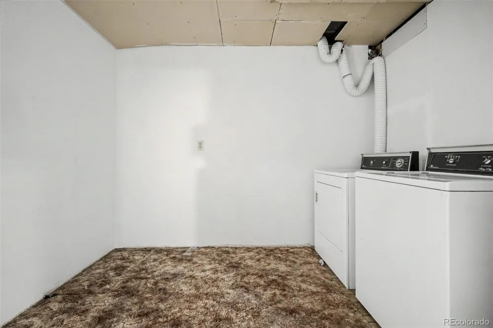 3568 S Ouray Circle Aurora, CO 80013