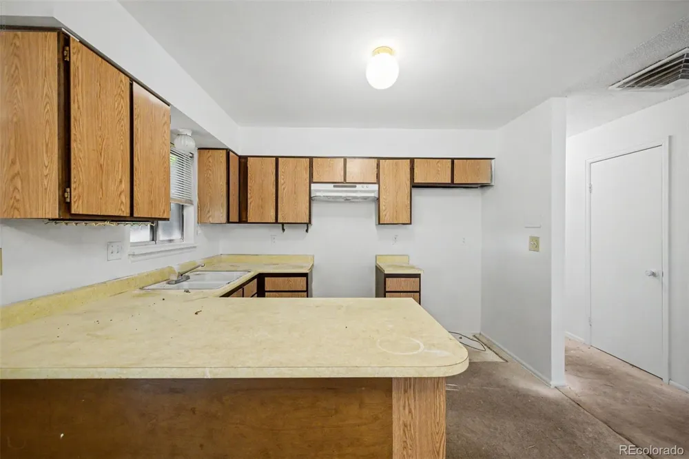 3568 S Ouray Circle Aurora, CO 80013