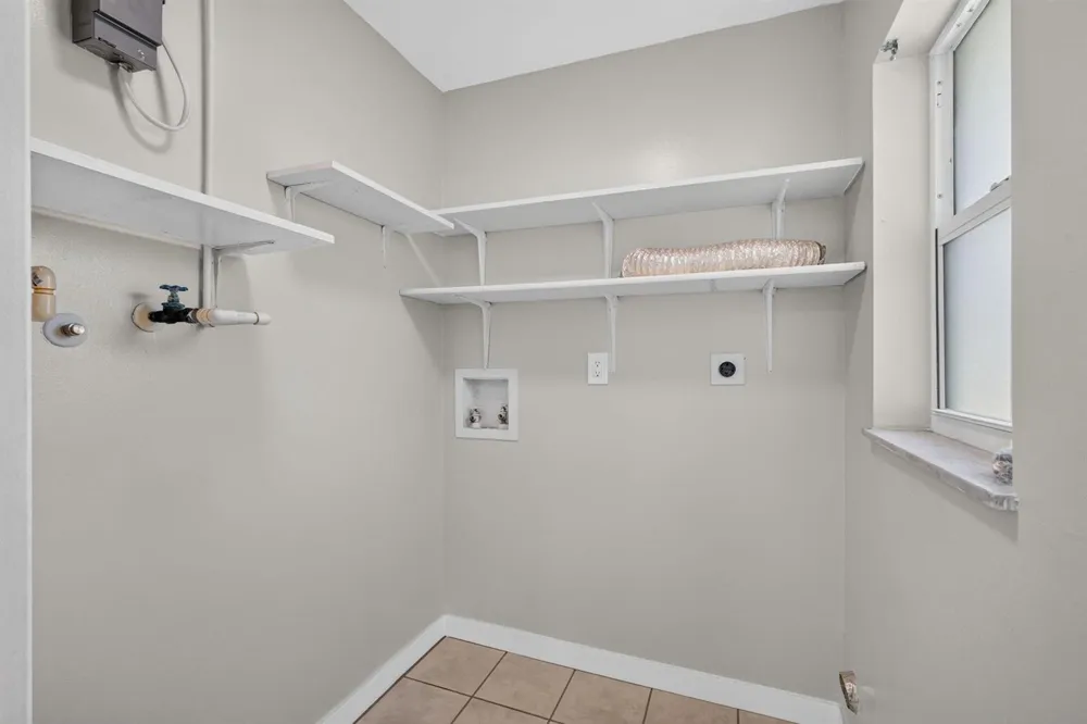 8697 SE HOBE RIDGE AVENUE Hobe Sound, FL 33455