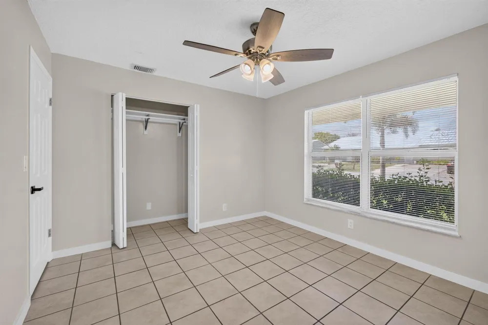 8697 SE HOBE RIDGE AVENUE Hobe Sound, FL 33455
