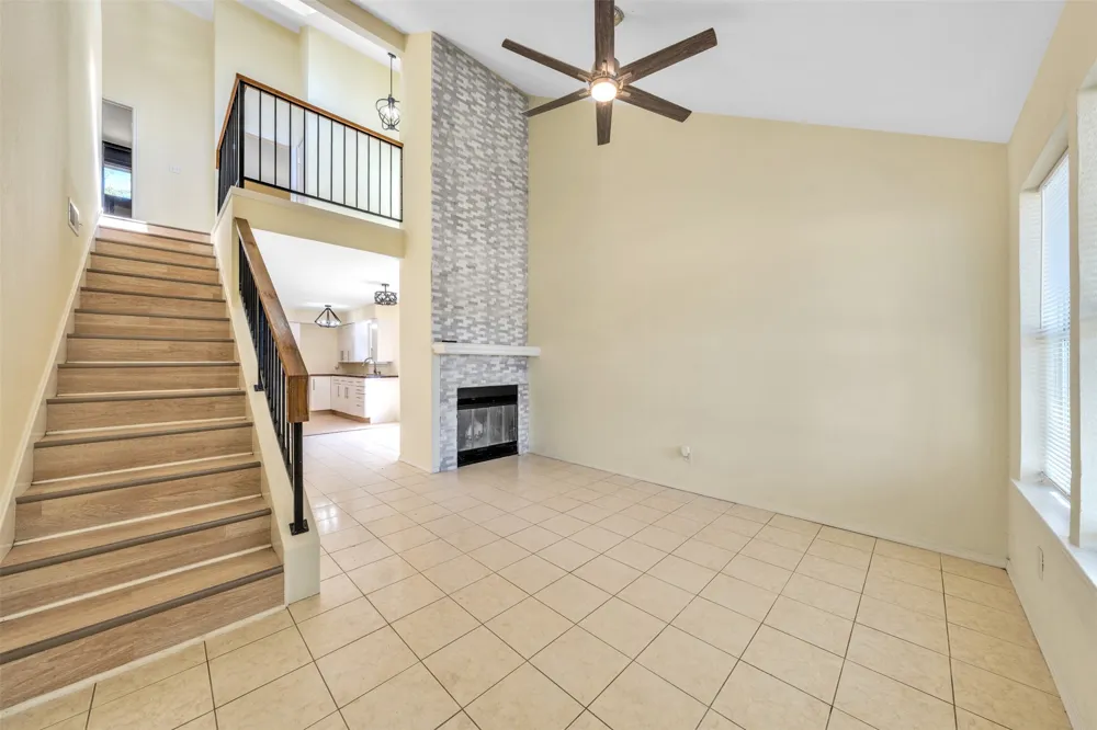 1848 Woodhall Way Fort Worth, TX 76134