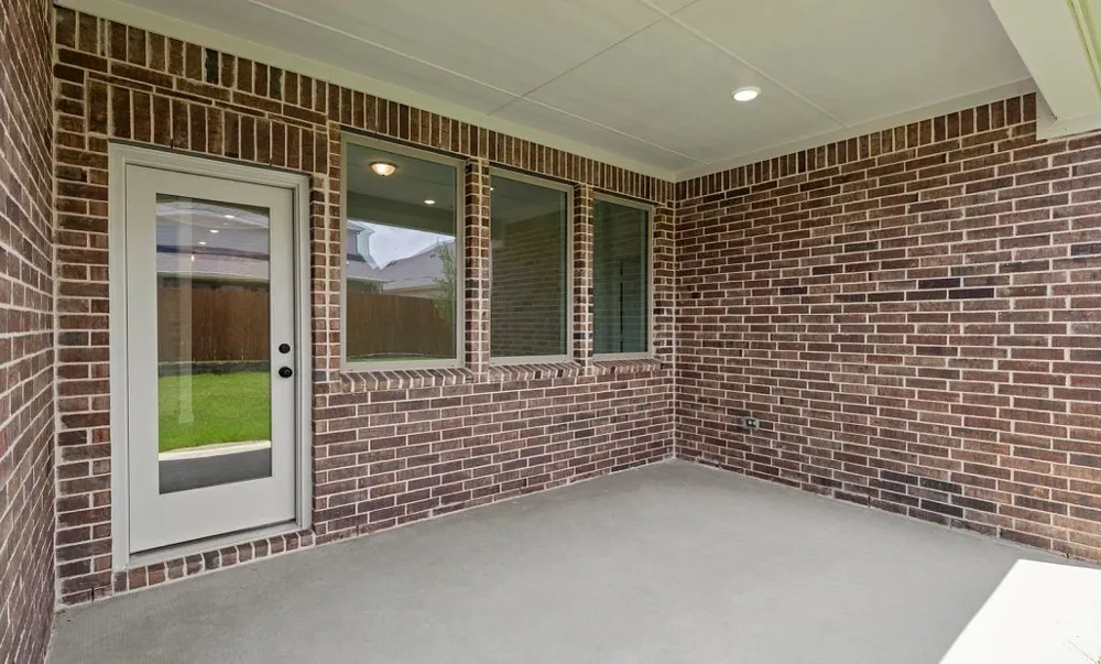 629 Tyronza Drive Justin, TX 76247