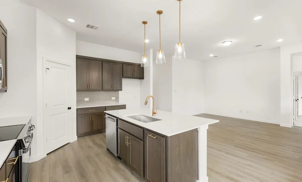 629 Tyronza Drive Justin, TX 76247