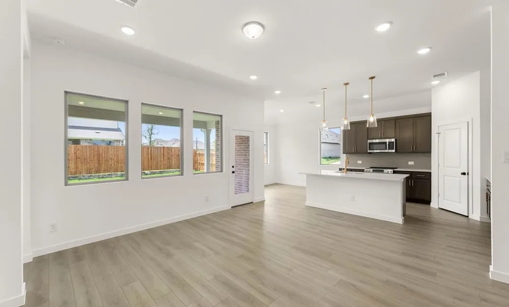 629 Tyronza Drive Justin, TX 76247