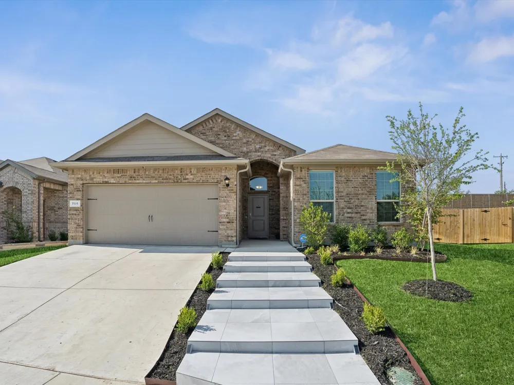 765 Beebrush Drive Fort Worth, TX 76131