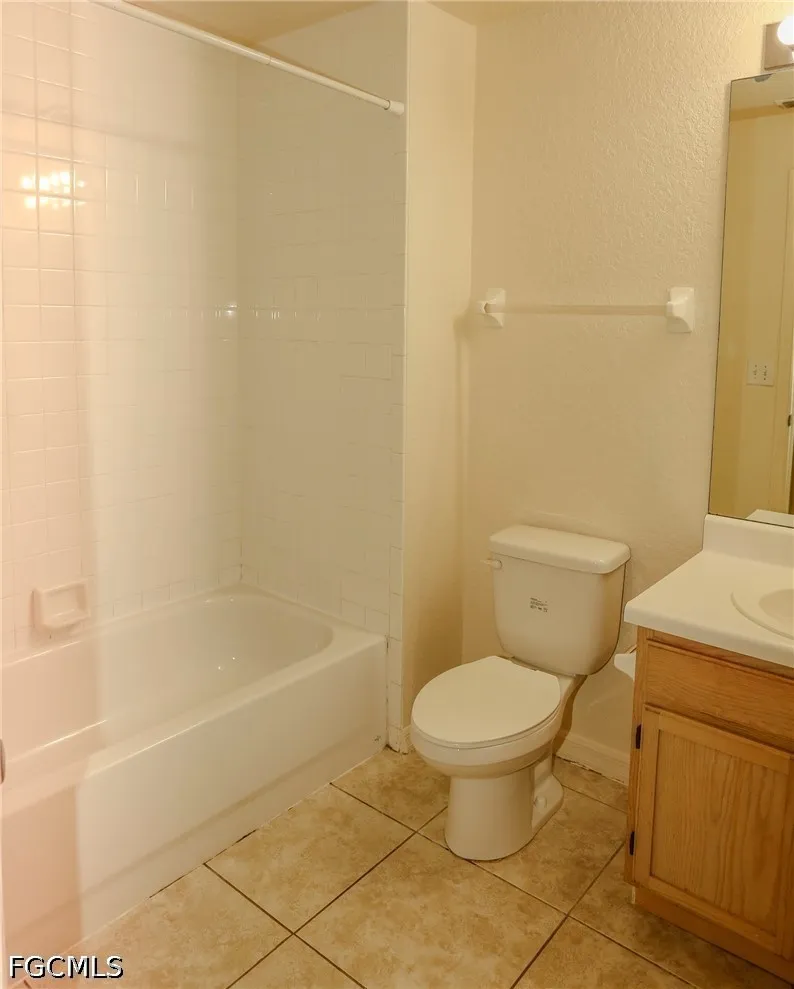 Saint Croix Lane #716 Naples, FL 34109