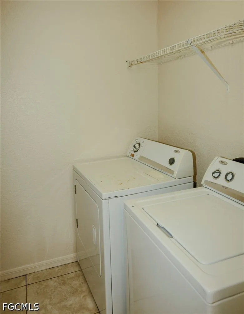 Saint Croix Lane #716 Naples, FL 34109