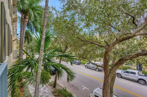630 S Sapodilla Avenue #223