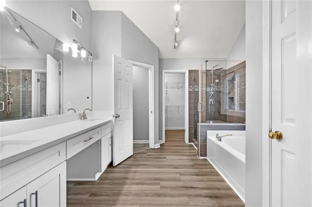 702 Ashley Glen Lane Johns Creek, GA 30022