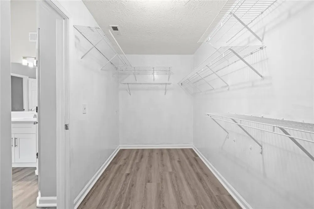 702 Ashley Glen Lane Johns Creek, GA 30022