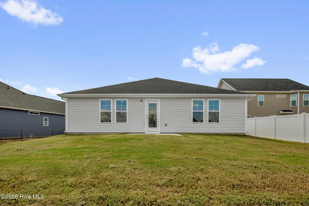 31 E Emily Gardens Drive Selma, NC 27576