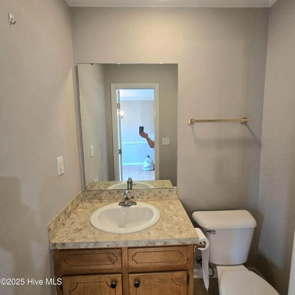 3830 Sterling Pointe Drive #P7 Winterville, NC 28590
