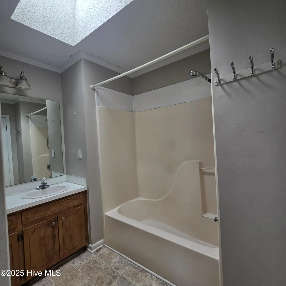 3830 Sterling Pointe Drive #P7 Winterville, NC 28590