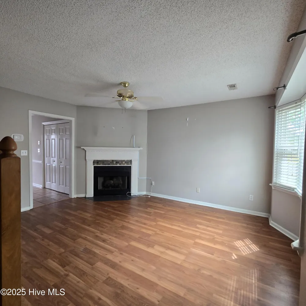 3830 Sterling Pointe Drive #P7 Winterville, NC 28590