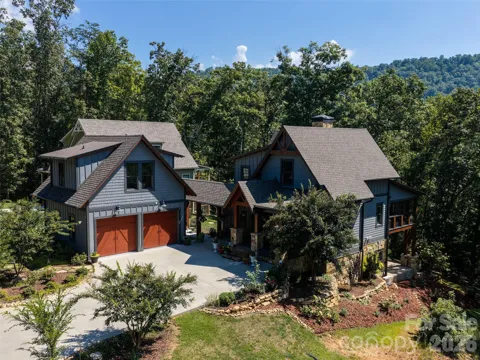 117 Amberleaf Way