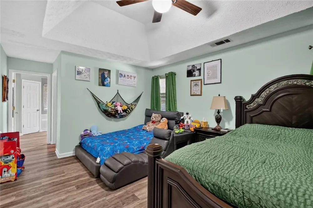 4692 Devencrest Lane Buford, GA 30519