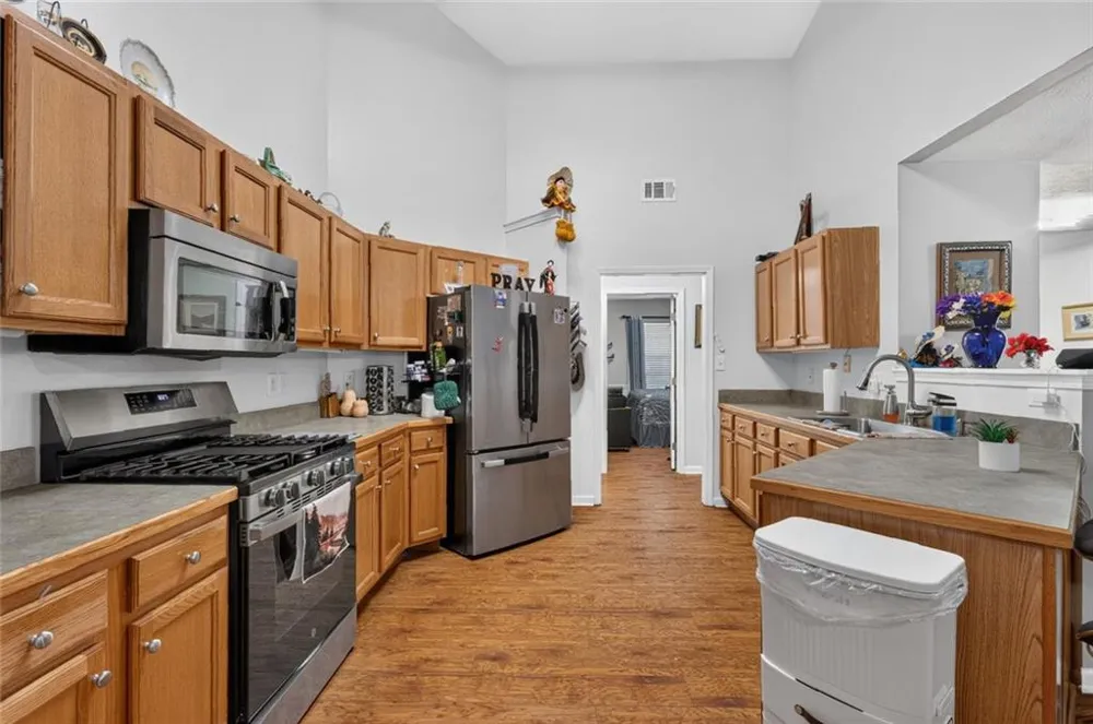 4692 Devencrest Lane Buford, GA 30519