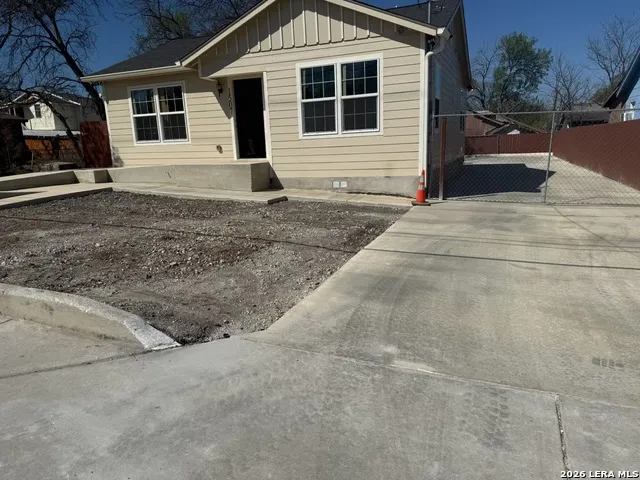 1507 W Hilderbrand Ave. San Antonio, TX 78202