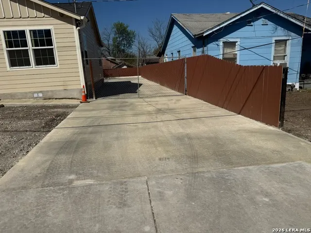 1507 W Hilderbrand Ave. San Antonio, TX 78202