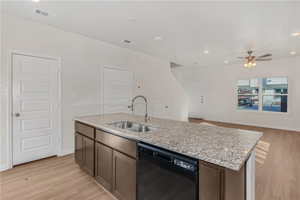 601 W 24th Street Bryan, TX 77803