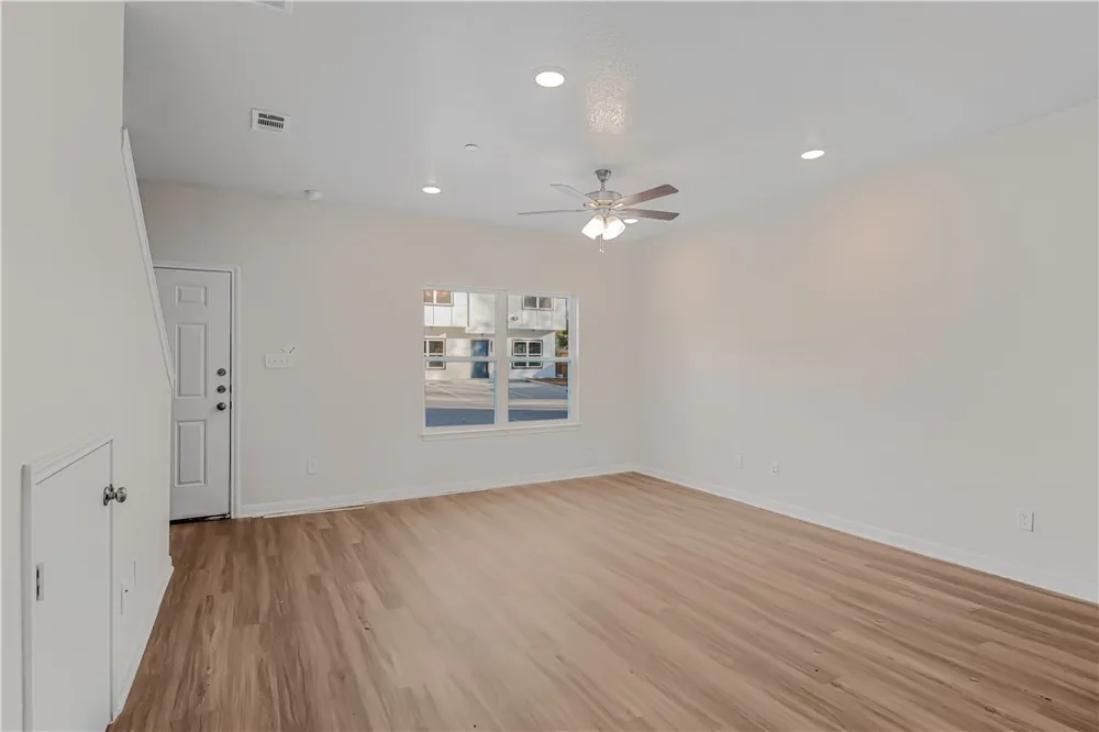 601 W 24th Street Bryan, TX 77803