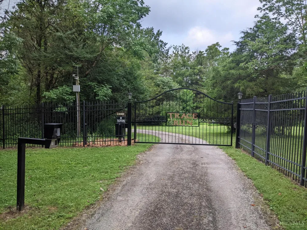 921 Katys Lane Chester, OH 45177