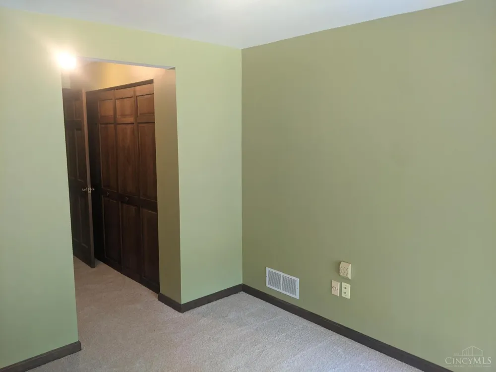 921 Katys Lane Chester, OH 45177