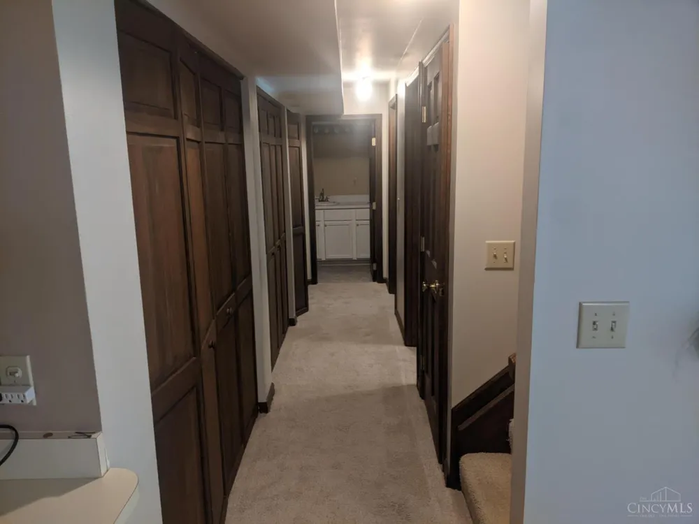 921 Katys Lane Chester, OH 45177