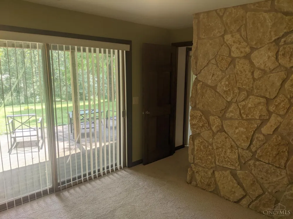 921 Katys Lane Chester, OH 45177