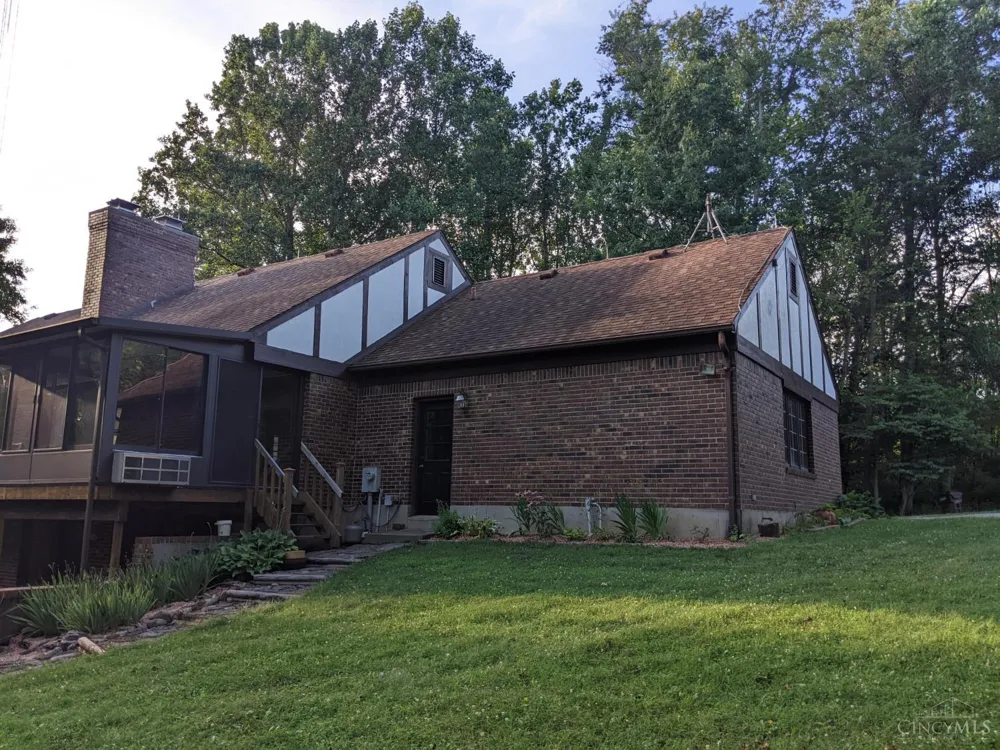 921 Katys Lane Chester, OH 45177
