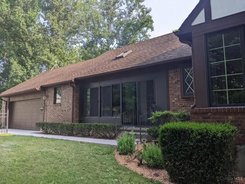 921 Katys Lane Chester, OH 45177