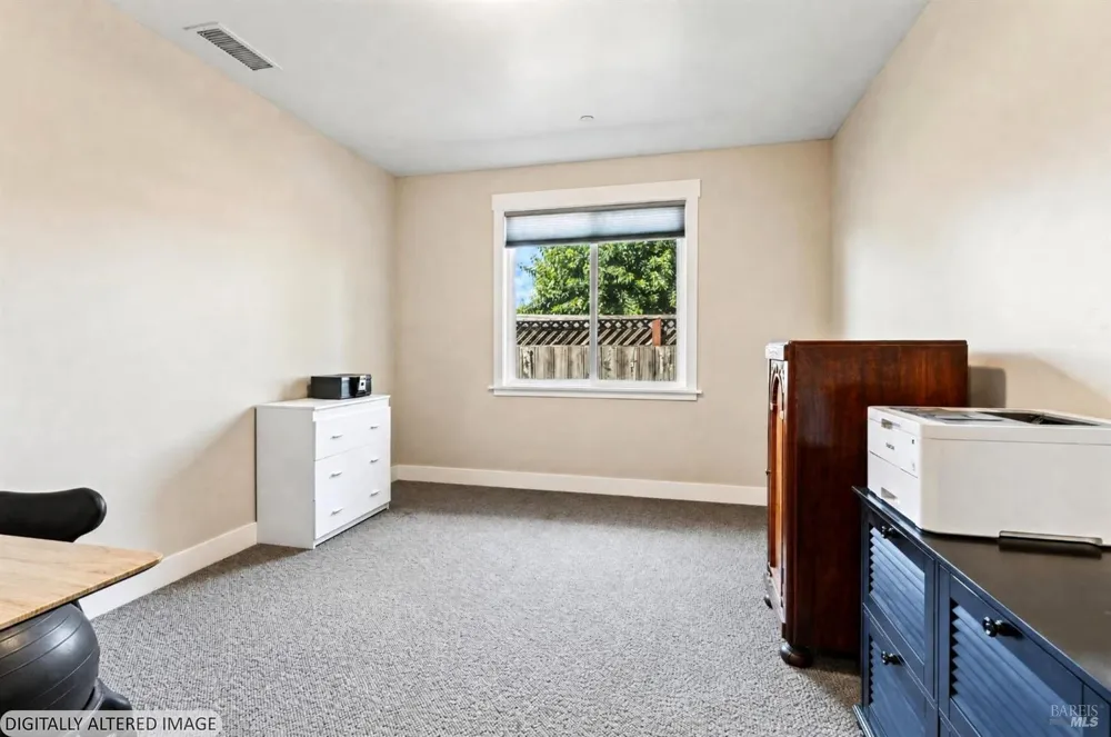 445 Monte Vista Avenue Healdsburg, CA 95448
