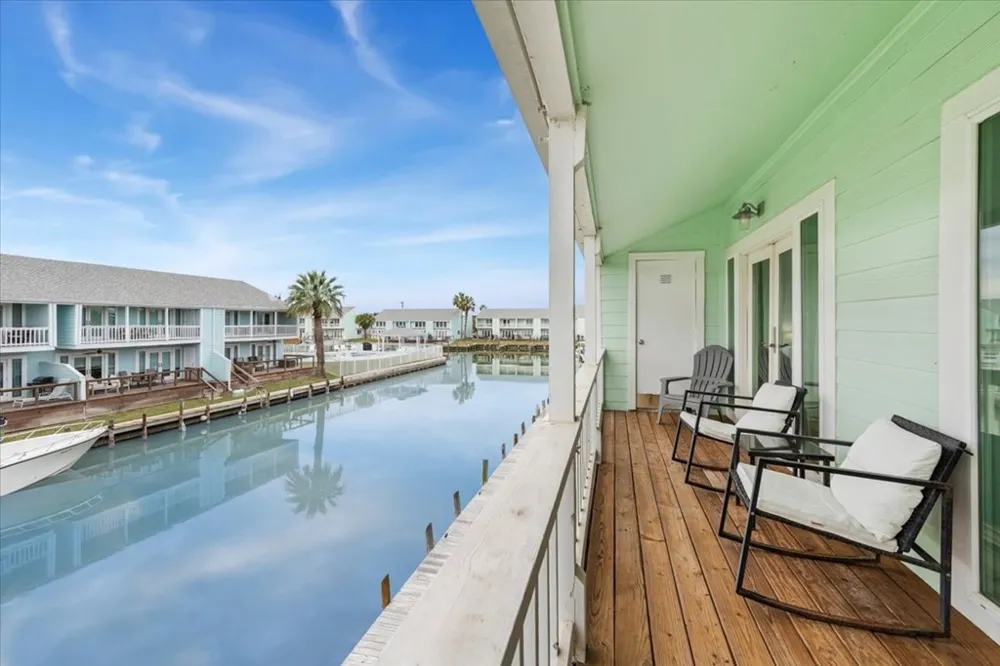 610 Lauderdale Drive #610 Rockport, TX 78382